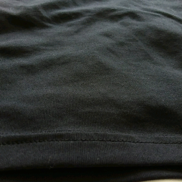 Under Armour HeatGear Glow in the Dark Logo Shirt - Picture 4 of 6